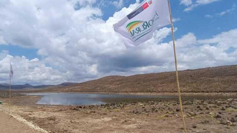 Agro Rural construirá 63 qochas este año que permitirán almacenar 1.213.924 metros cúbicos de agua