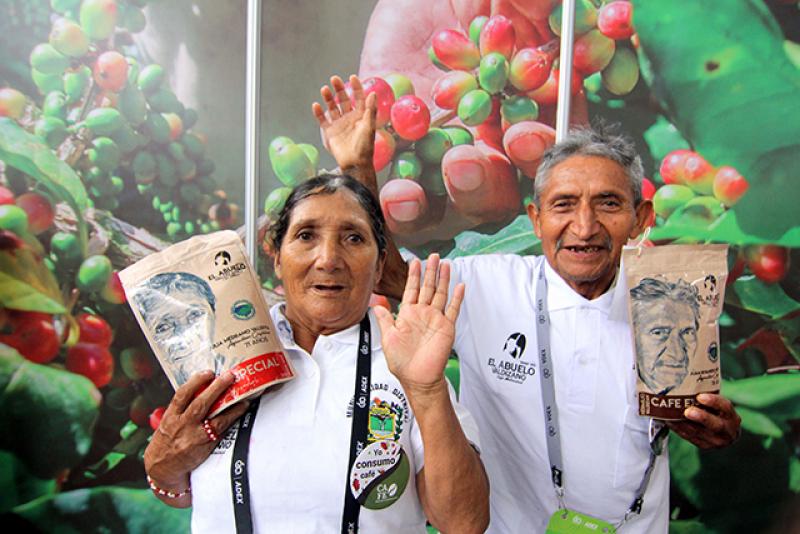 “Al consumir una taza de café ‘El Abuelo Valdizano’ estamos apoyando a un adulto mayor”