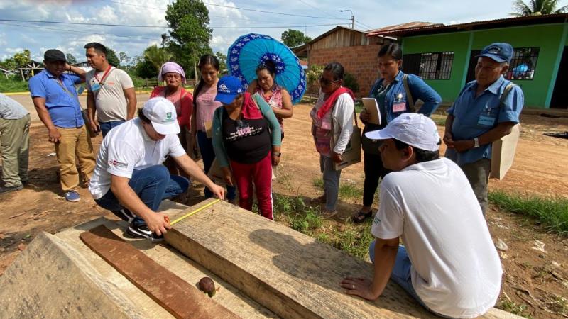 Concesionarios de castaña en Madre de Dios se capacitan para evitar delitos forestales