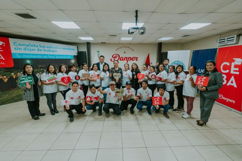 Danper y CEBA Ramiro Ñique firman convenio con la Universidad Católica de Trujillo para potenciar la educación de 290 trabajadores