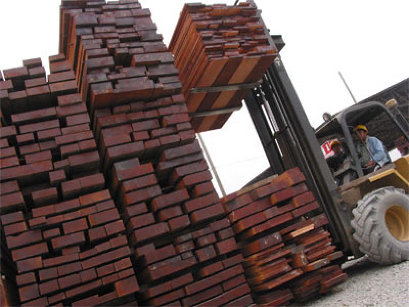 EXPORTACIONES DE MADERA Y PAPELES A CHINA CRECEN 42,1% DE ENERO A MAYO PASADOS