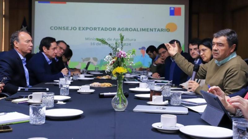 Exportaciones frutícolas de Chile alcanzan los US$ 5.025 millones por 1.71 millones de toneladas en la temporada 2023/2024