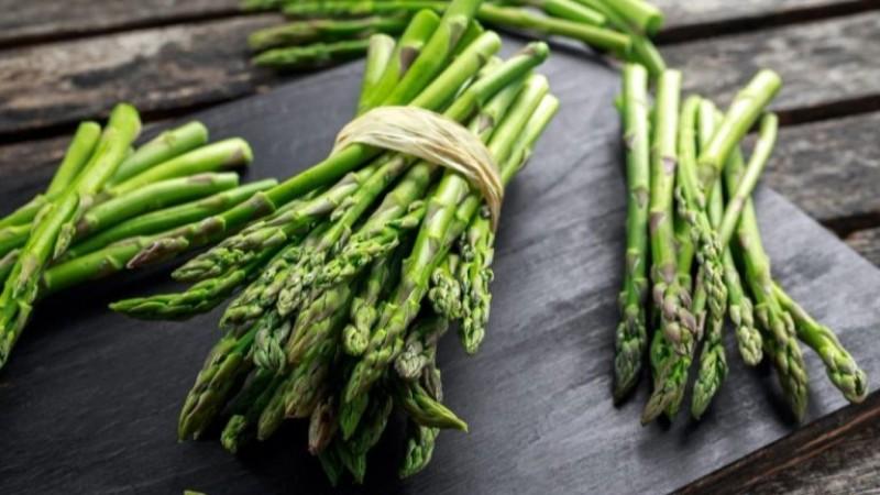 Exportaciones peruanas de espárragos caen -16% en valor y -12% en volumen