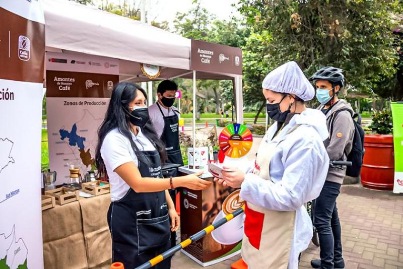 Impulsan campaña "Amantes de Nuestro Café" en ecoferias y mercados itinerantes