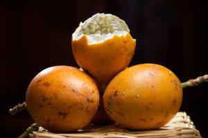 En Brasil pagan más de 10 dólares por kilo de granadilla peruana, pero hay que mejorar mucho la calidad para sostener su exportación