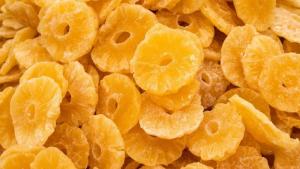 Exportación de piña deshidrata creció 88.1% en valor entre enero y octubre de 2025