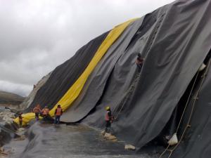 GEOMEMBRANAS HIDRÁULICAS DISMINUIRÍAN PÉRDIDA DE AGUA EN AGRO