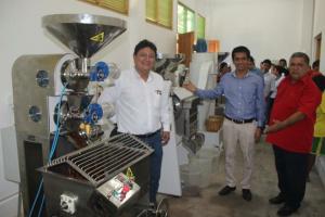 Loreto: inauguran planta para transformar hasta cinco toneladas de cacao en chocolate