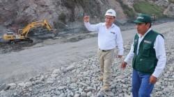 Limpieza y descolmatación del malecón Lurín registra 70 % de avance